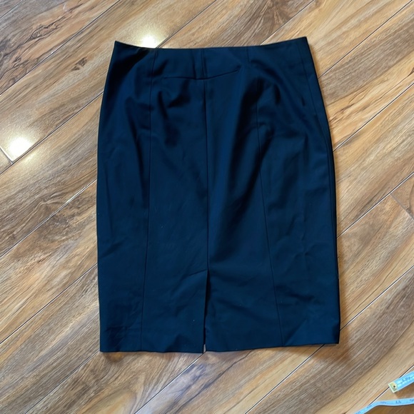 Black pencil skirt from the limited size 2 - Picture 6 of 10